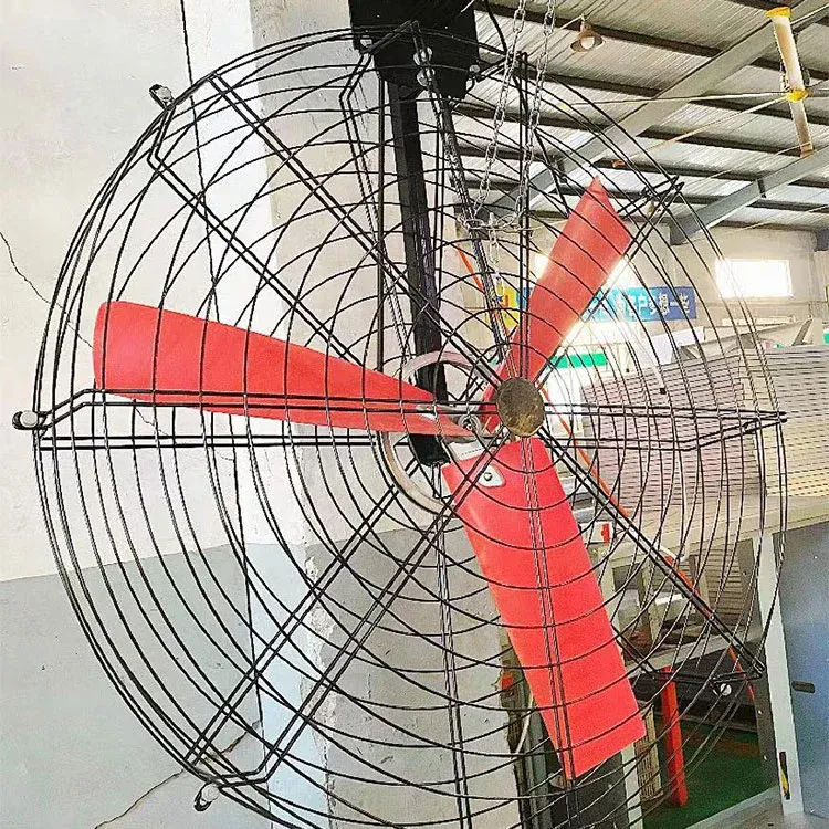 Perché è preferibile l'acciaio inossidabile o la poliammide per le pale dei ventilatori rotondi delle stalle per mucche?
